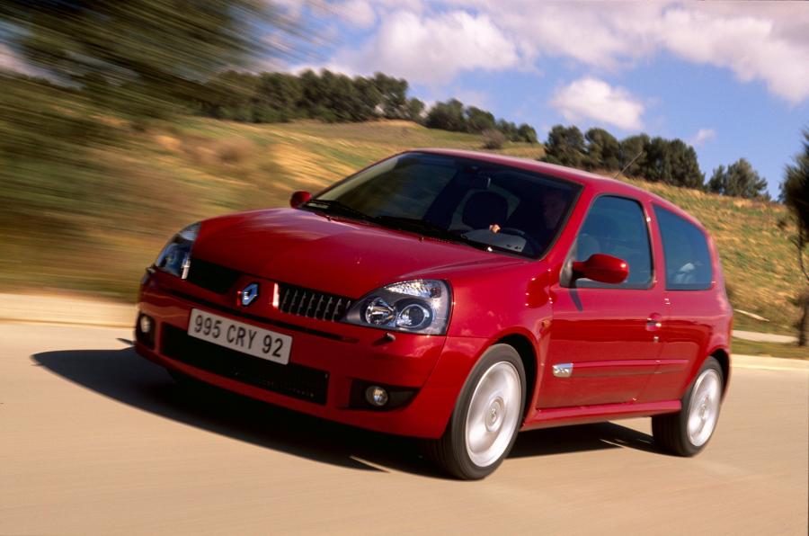  Renault Clio Sport 2002 года  (фото 27 из 76)